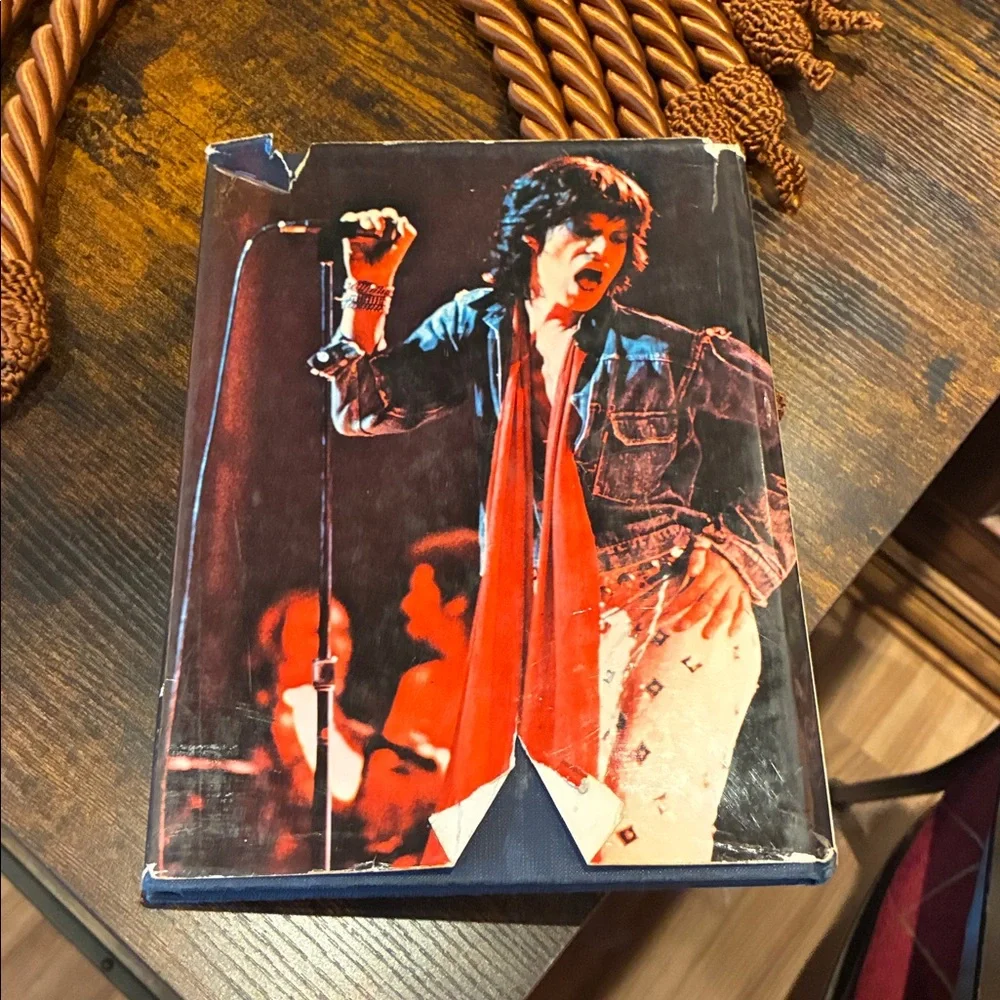 Rock Life Vintage Rock Music Book - White & Purple hardCover - Picture 6 of 7